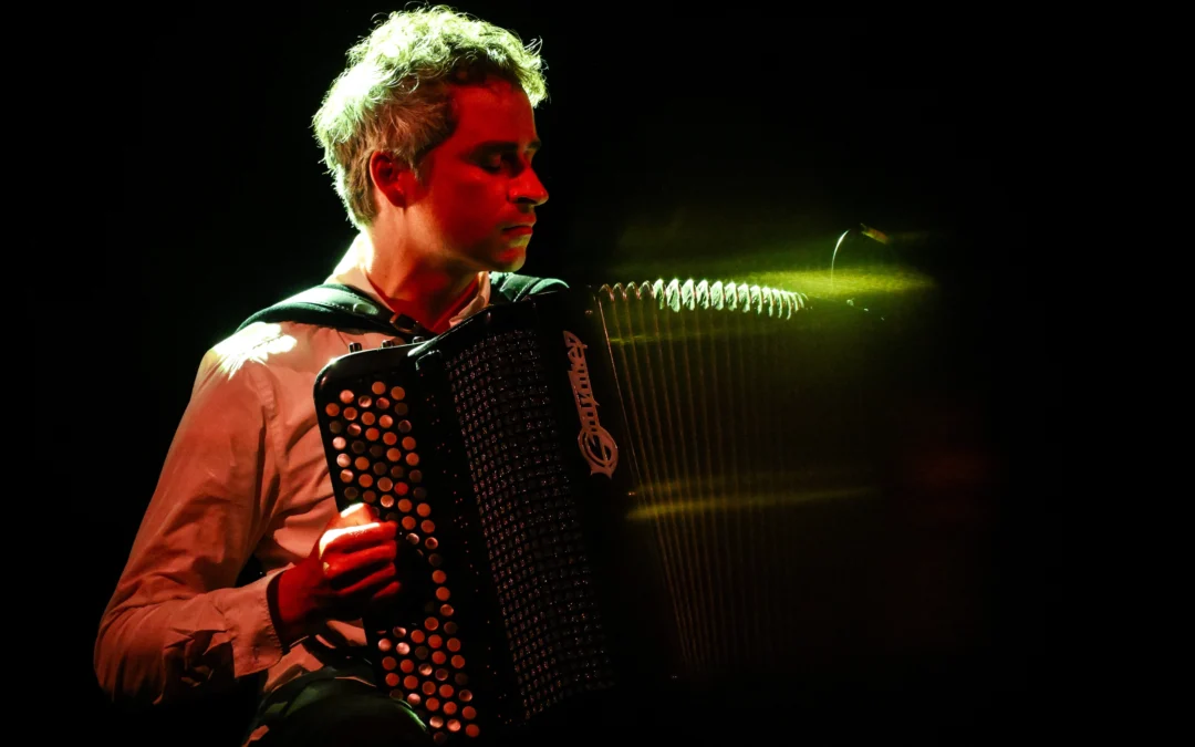 Nikolaus von Bemberg: Danish Connection #1 –  Horse sings from Cloud