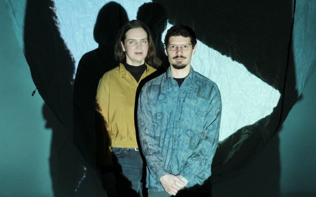 In Schwarz und Weiß – zu 4 Händen an 2 Klavieren: Raynaud u. Collot – Karja u. Hauptmann